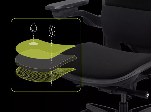 2499元：人体工学设计 4D可调节扶手